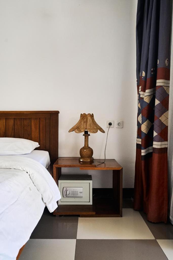 Dream Cowork Hotel Kuta  Экстерьер фото